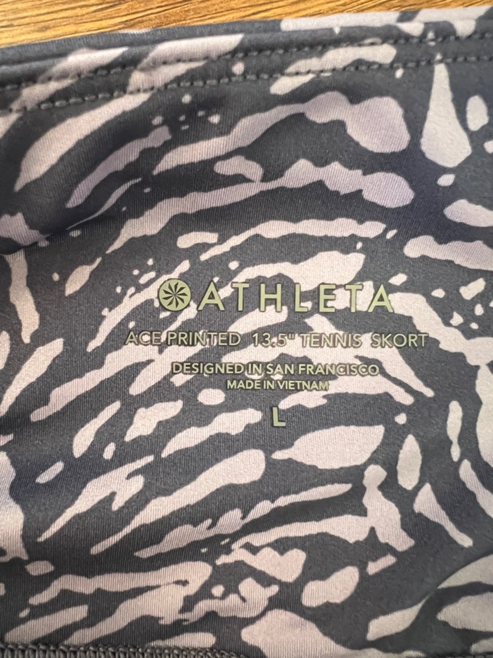 Athleta Ace Printed Tennis Skort Large Blue Gray Athletic Skirt Built In Shorts - Picture 5 of 7
